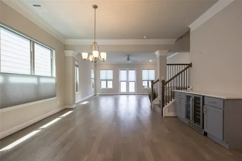 4610 Center Street Houston TX 77007