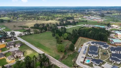 008 W Park Drive Livingston TX 77351