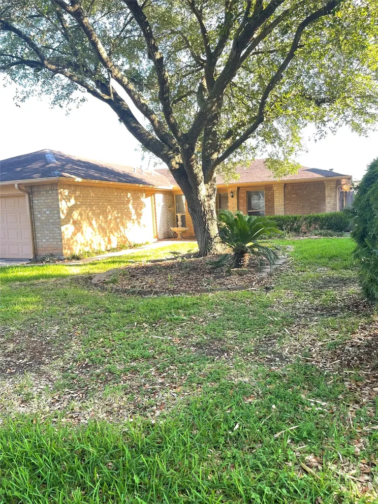3034 Mosby Drive Sugar Land TX 77479