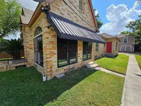 15 Delmar Street Houston TX 77011