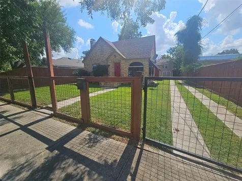 15 Delmar Street Houston TX 77011