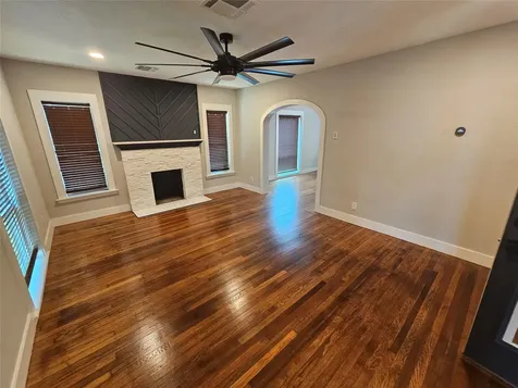 15 Delmar Street Houston TX 77011