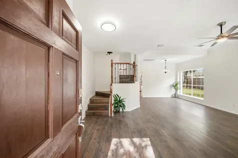 4623 Summer Lakes Sugar Land TX 77479