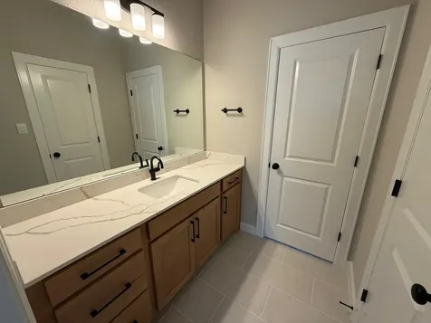 15172 Corbin Court College Station TX 77845