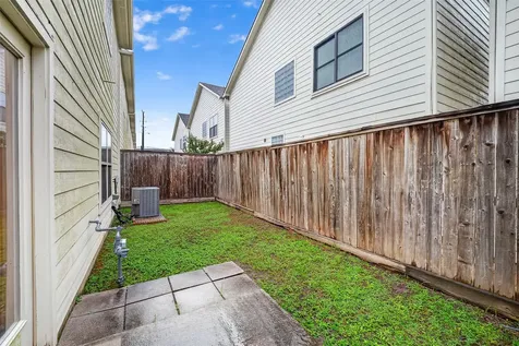 3730 Main Poplar Drive Houston TX 77025