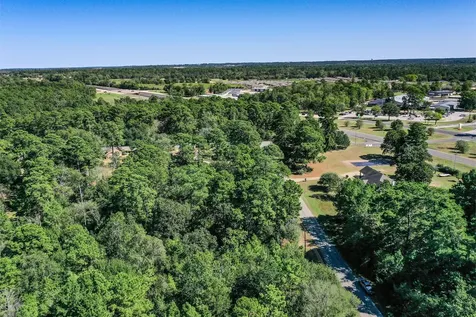 1.45 Acres Autumn Way Huntsville TX 77340