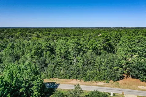 1.45 Acres Autumn Way Huntsville TX 77340