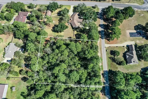 1.45 Acres Autumn Way Huntsville TX 77340