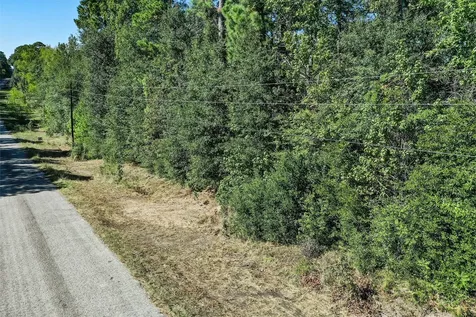 1.45 Acres Autumn Way Huntsville TX 77340