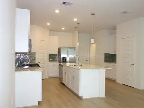 620 Sand Dollar Drive Kemah TX 77565