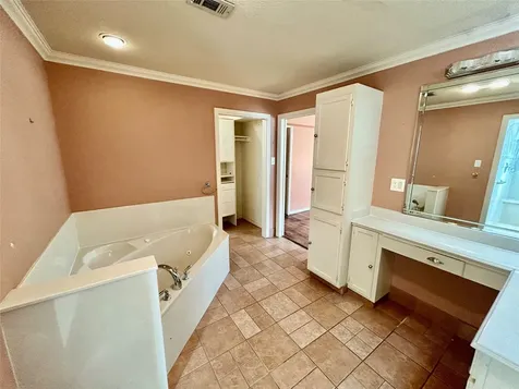 3308 Avenue B Nederland TX 77627