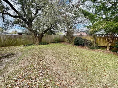 3308 Avenue B Nederland TX 77627