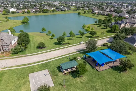 2008 Sandy Bank Lane Pearland TX 77581