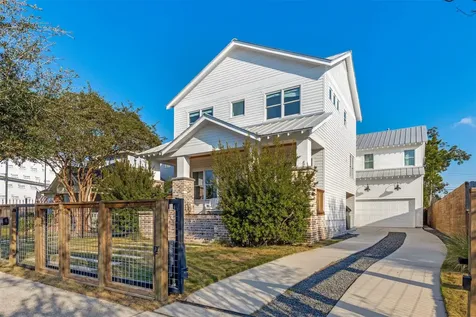 709 E 13th Street Houston TX 77008