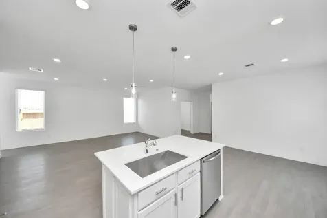 29515 Pondview Drive Waller TX 77484