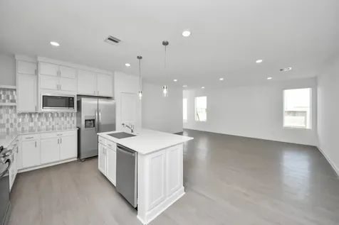 29515 Pondview Drive Waller TX 77484