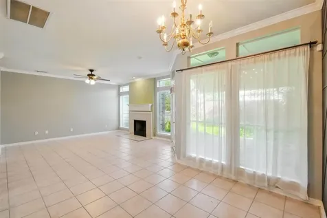 10222 Thornmont Lane Houston TX 77070