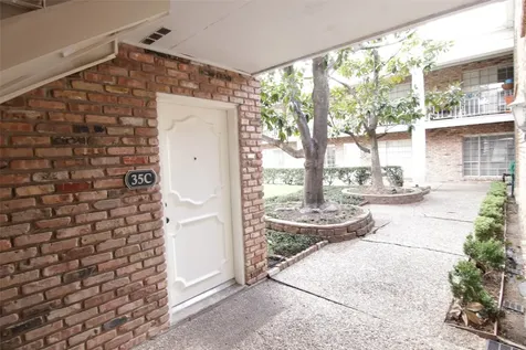 2101 Fountain View Drive 35 Houston TX 77057