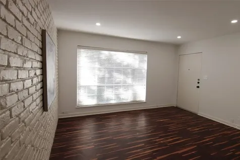 2101 Fountain View Drive 35 Houston TX 77057
