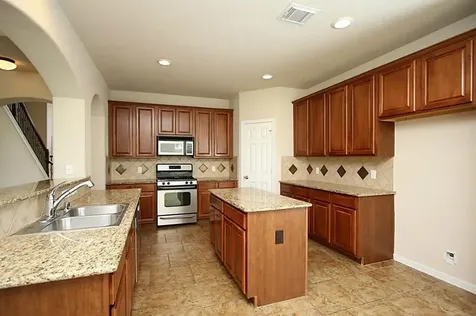 63 S Archwyck Circle The Woodlands TX 77382