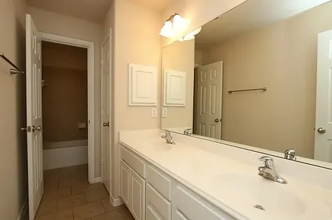 63 S Archwyck Circle The Woodlands TX 77382