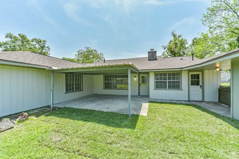 306 Red Bud Lane Baytown TX 77520