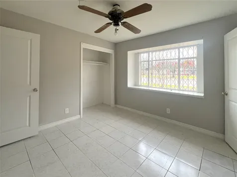 13522 Hollypark Drive Houston TX 77015