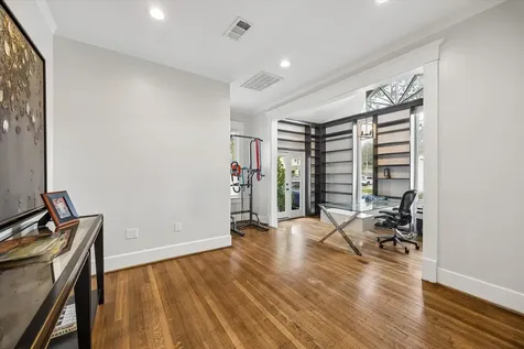 1307 Marshall Street Houston TX 77006
