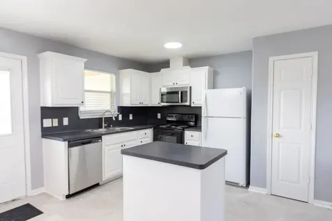 9107 Stingray Court Texas City TX 77591
