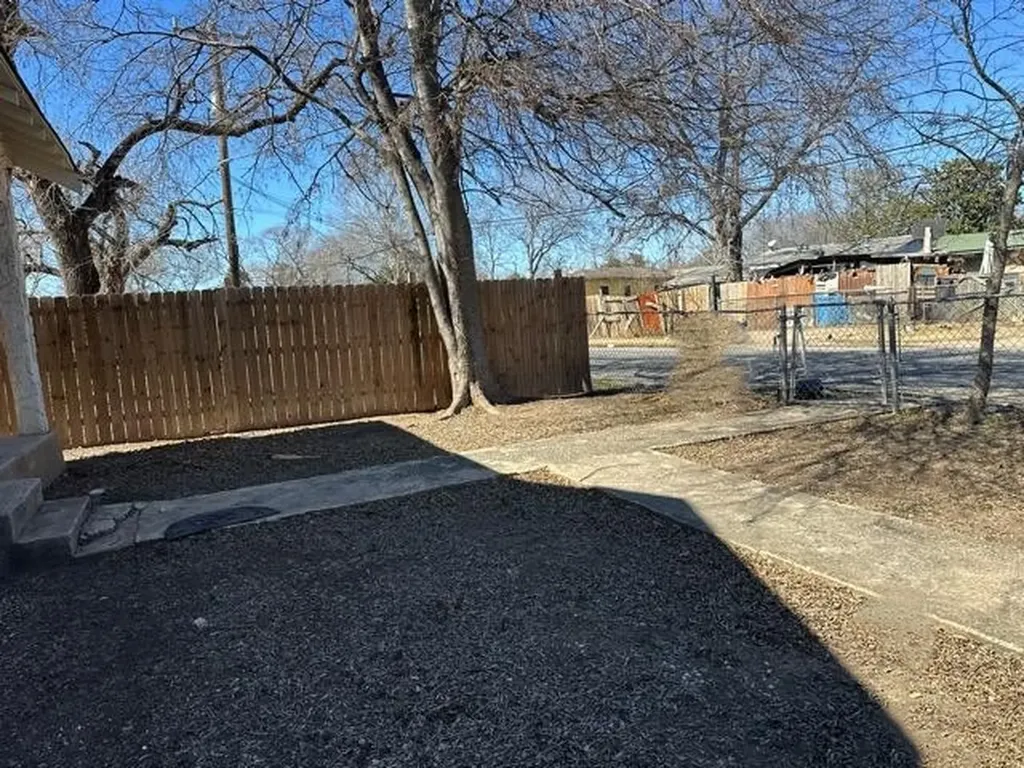 2334 Aransas Avenue San Antonio TX 78220