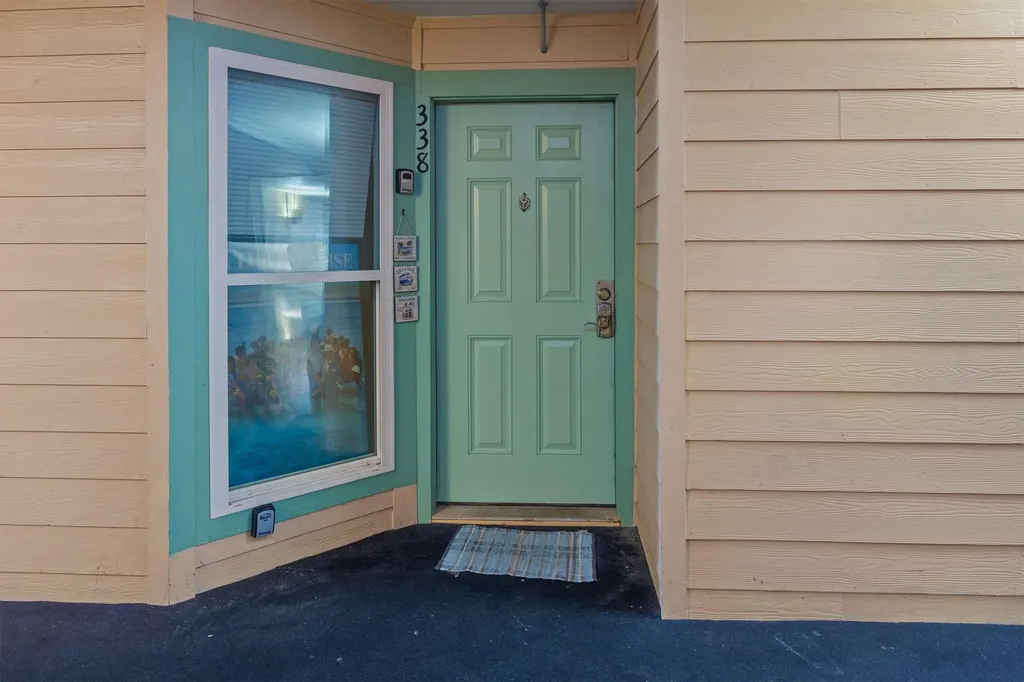 9520 Seawall Boulevard 338 Galveston TX 77554