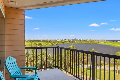 9520 Seawall Boulevard 338 Galveston TX 77554