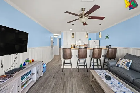 9520 Seawall Boulevard 338 Galveston TX 77554