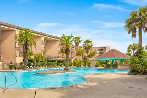 9520 Seawall Boulevard 338 Galveston TX 77554