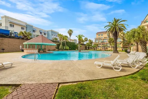 9520 Seawall Boulevard 338 Galveston TX 77554