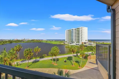 9520 Seawall Boulevard 338 Galveston TX 77554