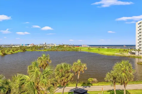 9520 Seawall Boulevard 338 Galveston TX 77554