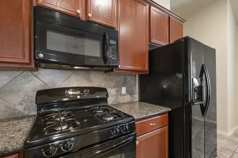 2827 Intrepid Trail Rosenberg TX 77471