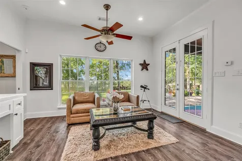 18885 Harbor Side Boulevard Montgomery TX 77356