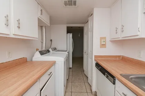 9009 Richmond Avenue 411 Houston TX 77063