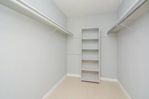 9009 Richmond Avenue 411 Houston TX 77063