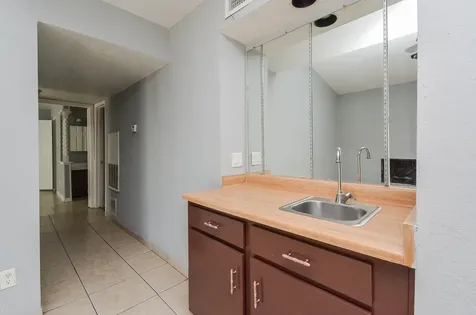 9009 Richmond Avenue 411 Houston TX 77063