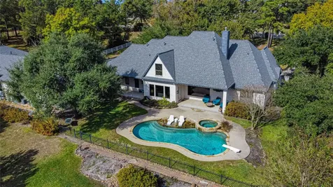 15569 Crown Oaks Drive Montgomery TX 77316