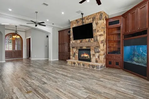 15569 Crown Oaks Drive Montgomery TX 77316