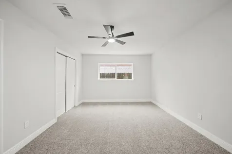 7435 Neal Ridge Drive Houston TX 77489
