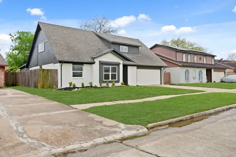 7435 Neal Ridge Drive Houston TX 77489