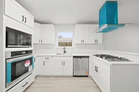 7435 Neal Ridge Drive Houston TX 77489