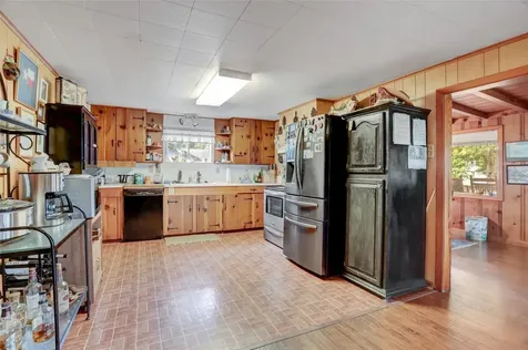 30523 Plantation Drive 37 Damon TX 77486