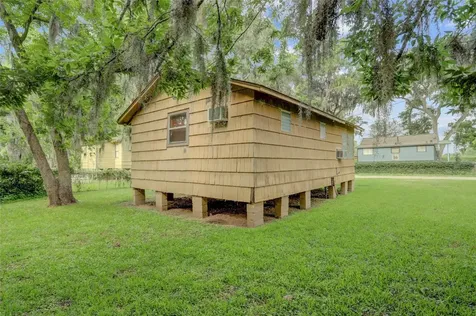 30523 Plantation Drive 37 Damon TX 77486