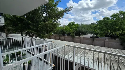 2601 Bellefontaine Street B219 Houston TX 77025
